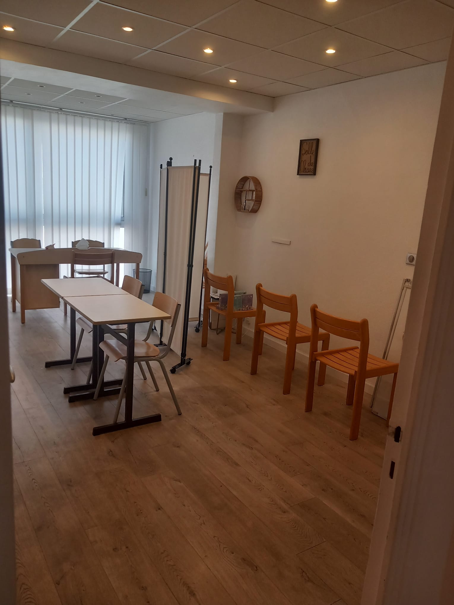 Salle modulable de So Soluce pour le coworking, les ateliers et les réunions